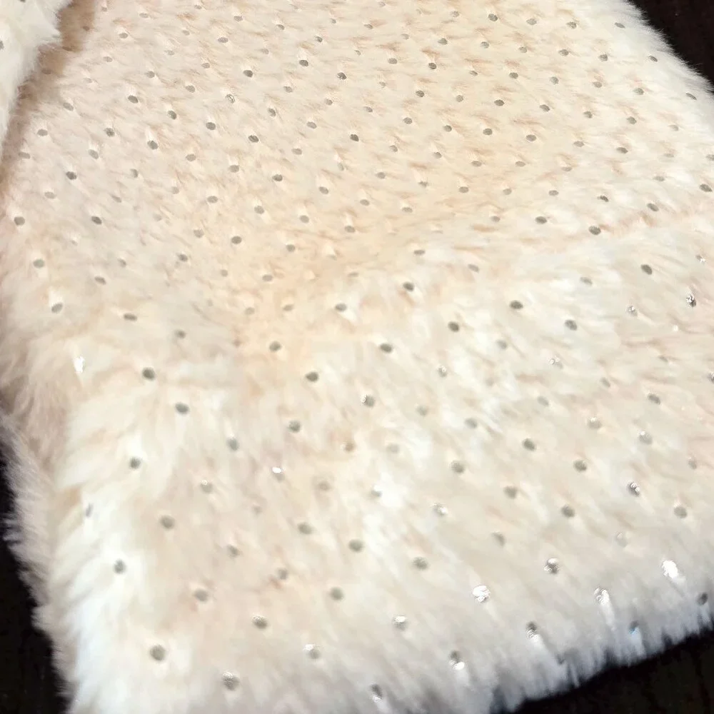 NWOT Off-White Ivory Faux Fur Silver Foil Dot Fluffy Soft Infinity Scarf